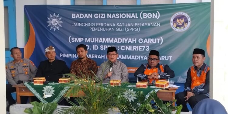Launching Perdana Makan Bergizi Gratis (MBG) Muhammadiyah Garut